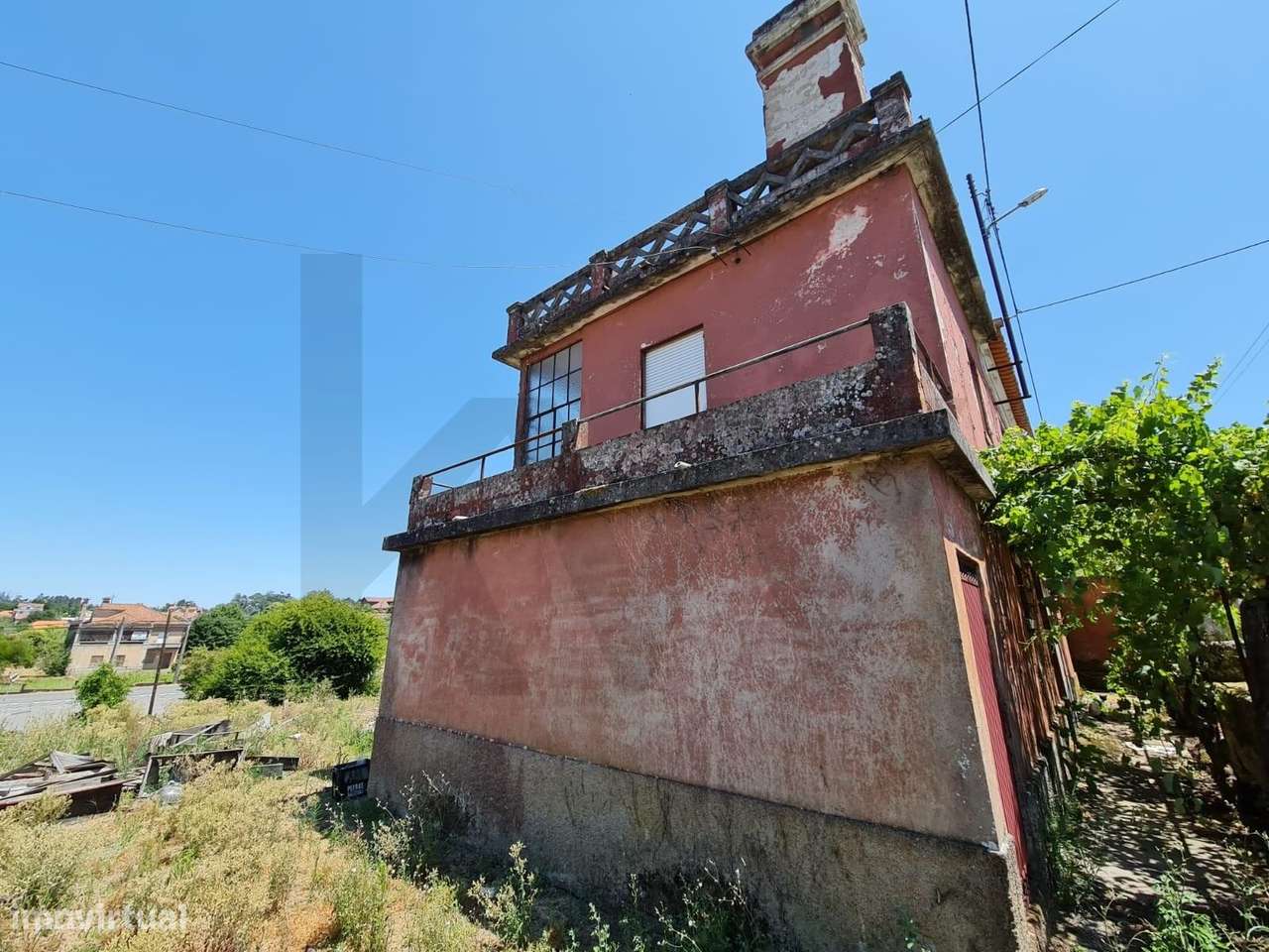 Moradia  com Terreno Urbano e Rústico  | 3.147 m2 |  Vimieiro, Santa C-40