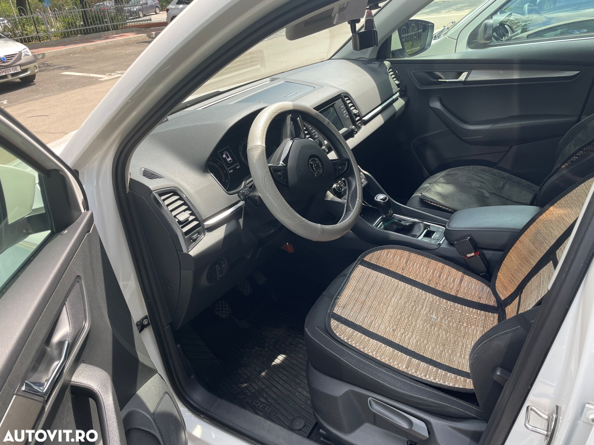 Skoda Karoq 1.5 TSI Ambition - 13