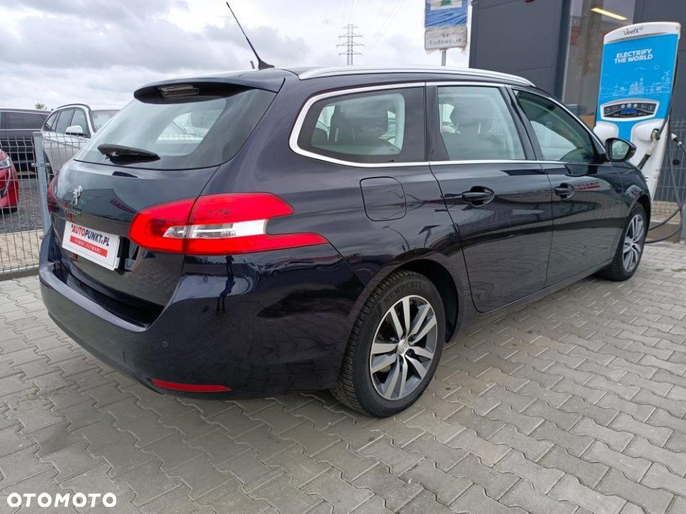 Peugeot 308 - 6