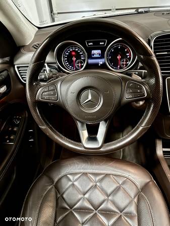 Mercedes-Benz GLS 350 d 4-Matic - 9