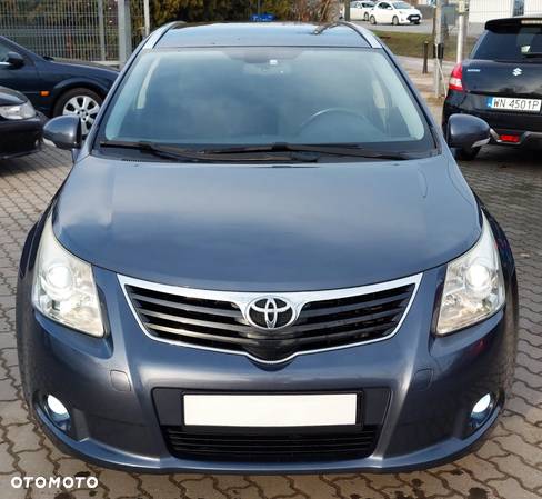 Toyota Avensis 2.0 D-4D Sol+NAVI - 2