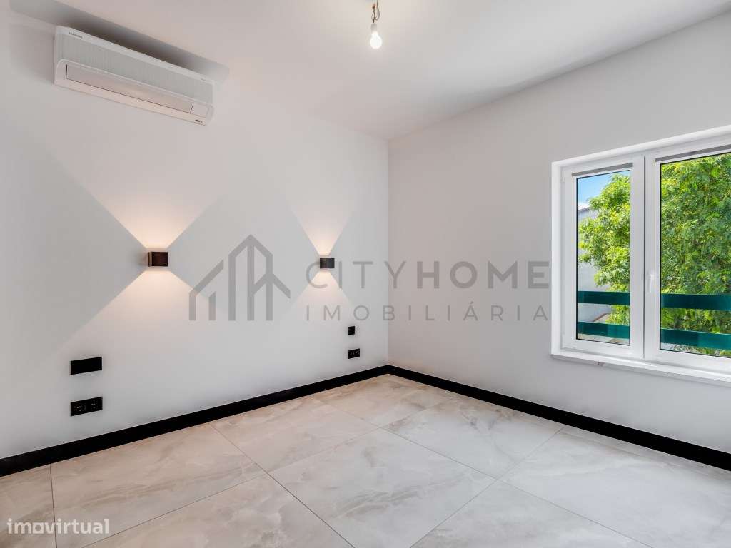 Exclusivo Apartamento T3 Duplex com Terraço Panorâmico em Condomíni...-11