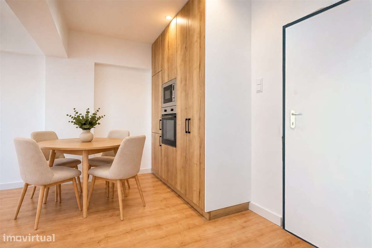 Apartamento T1 Venda em Massamá e Monte Abraão,Sintra-9