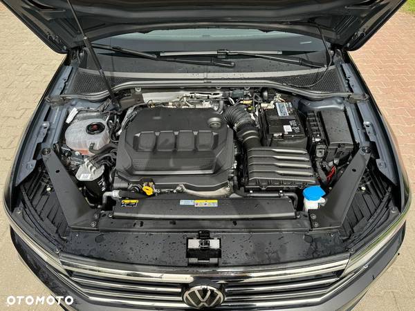 Volkswagen Passat Variant 2.0 TDI SCR DSG Business - 27