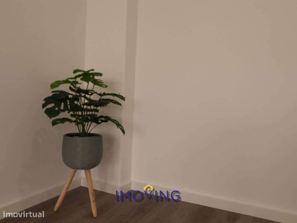 Apartamento T2, Remodelado, na Verderena, Barreiro-27