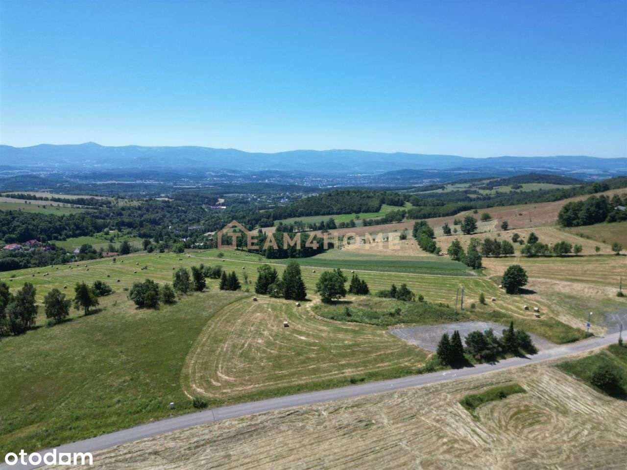 Wyjątkowe działki u stóp Łysej Góry - Pełny obrazek: 3/9