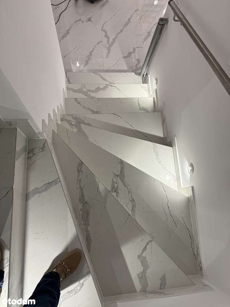 Ostatni Segment- 2km do Leszna-Super Lokalizacja-Las- Wszystkie Media-6