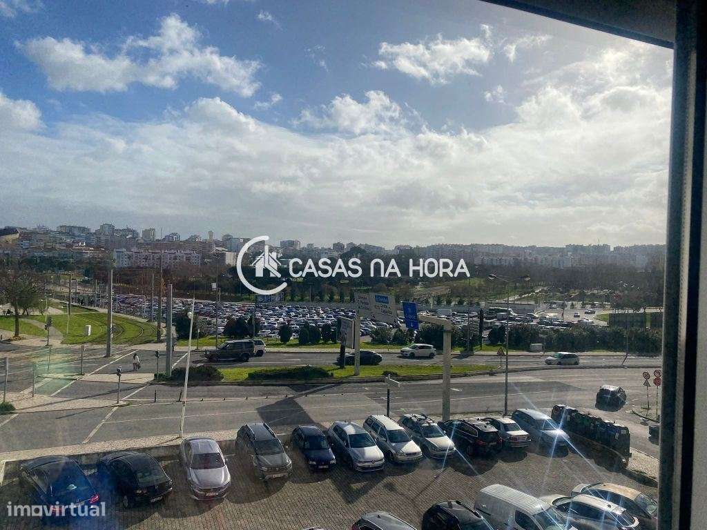 Apartamento T3 em Almada junto ao Centro Sul - Grande imagem: 4/22