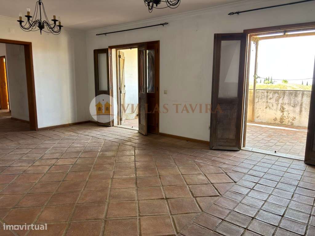 Moradia de estilo tradicional- Charme, vistas sob a Serra e Mar-22