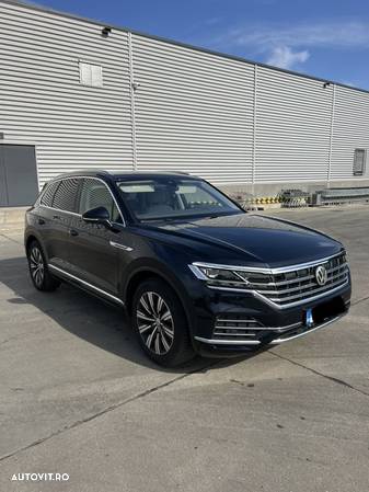 Volkswagen Touareg 3.0 V6 TDI 4Motion DPF Automatik Elegance - 2