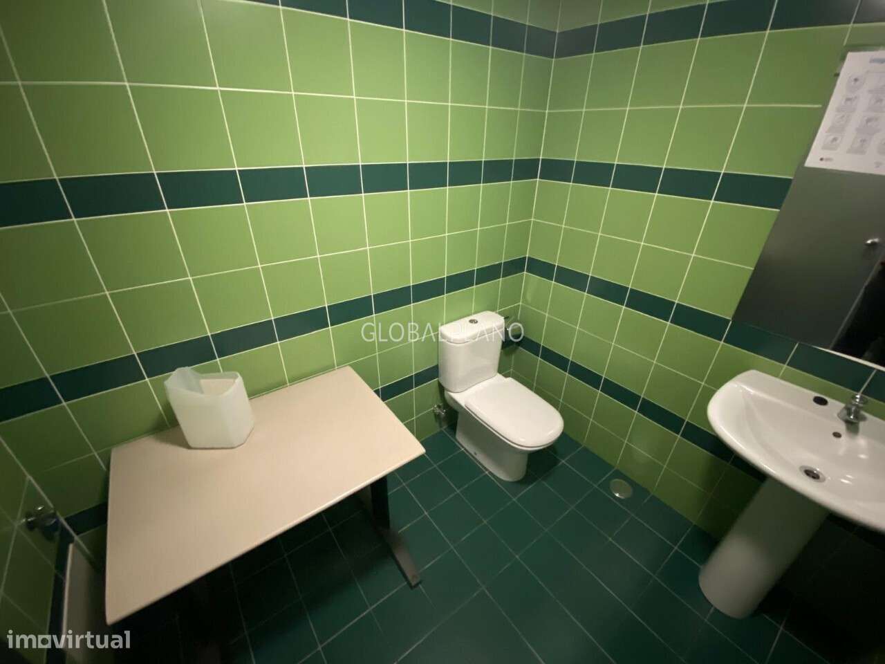 Loja para venda em Lagoa-2