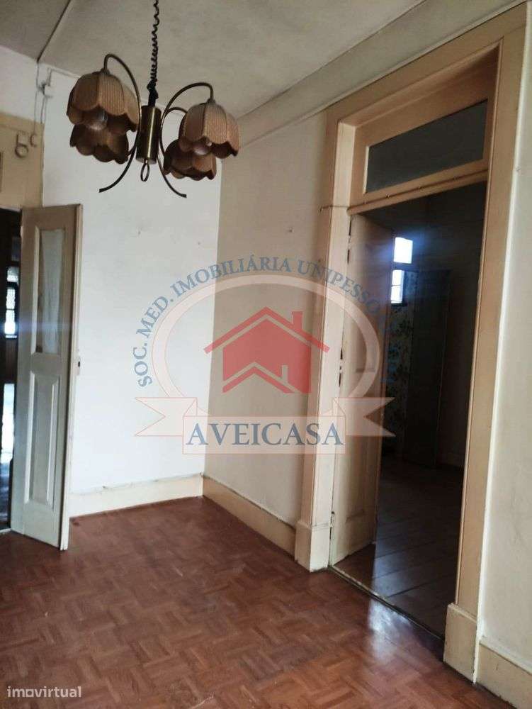 Moradia no centro de Esgueira - Grande imagem: 2/9