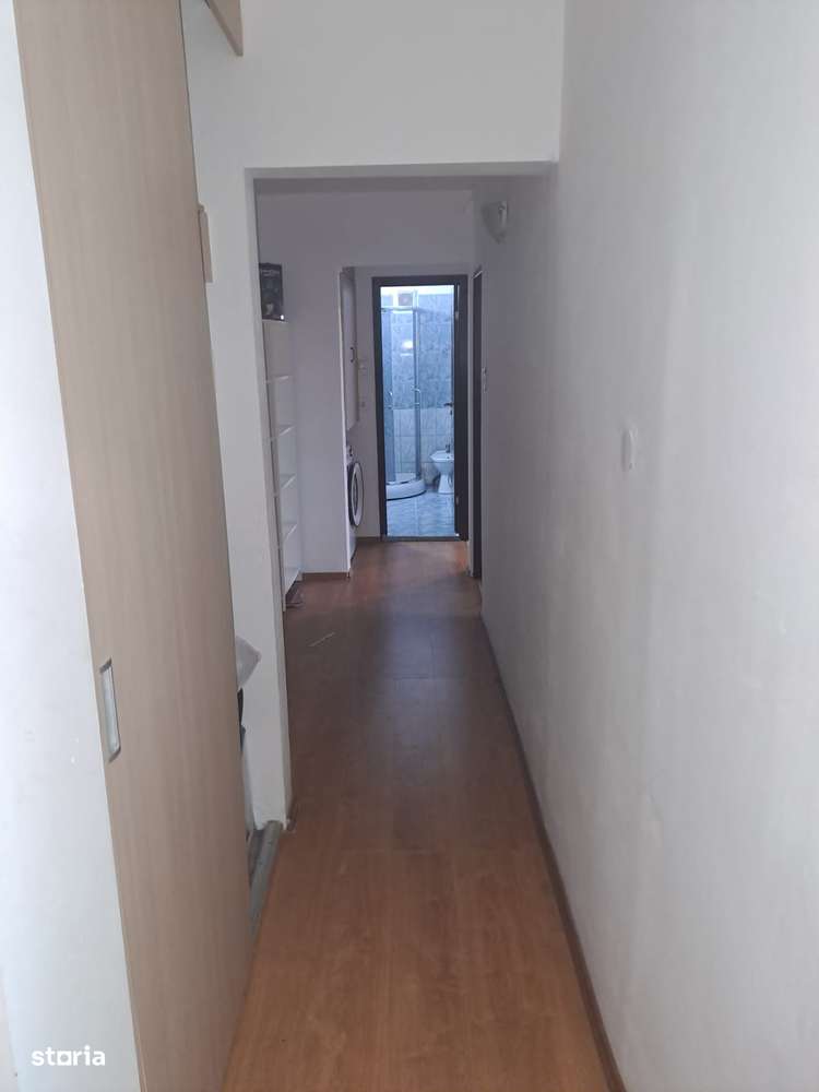 Apartament 3 camere 68 mp, etajul 4/5 - zona Porolissum - Imagine principală: 4/9