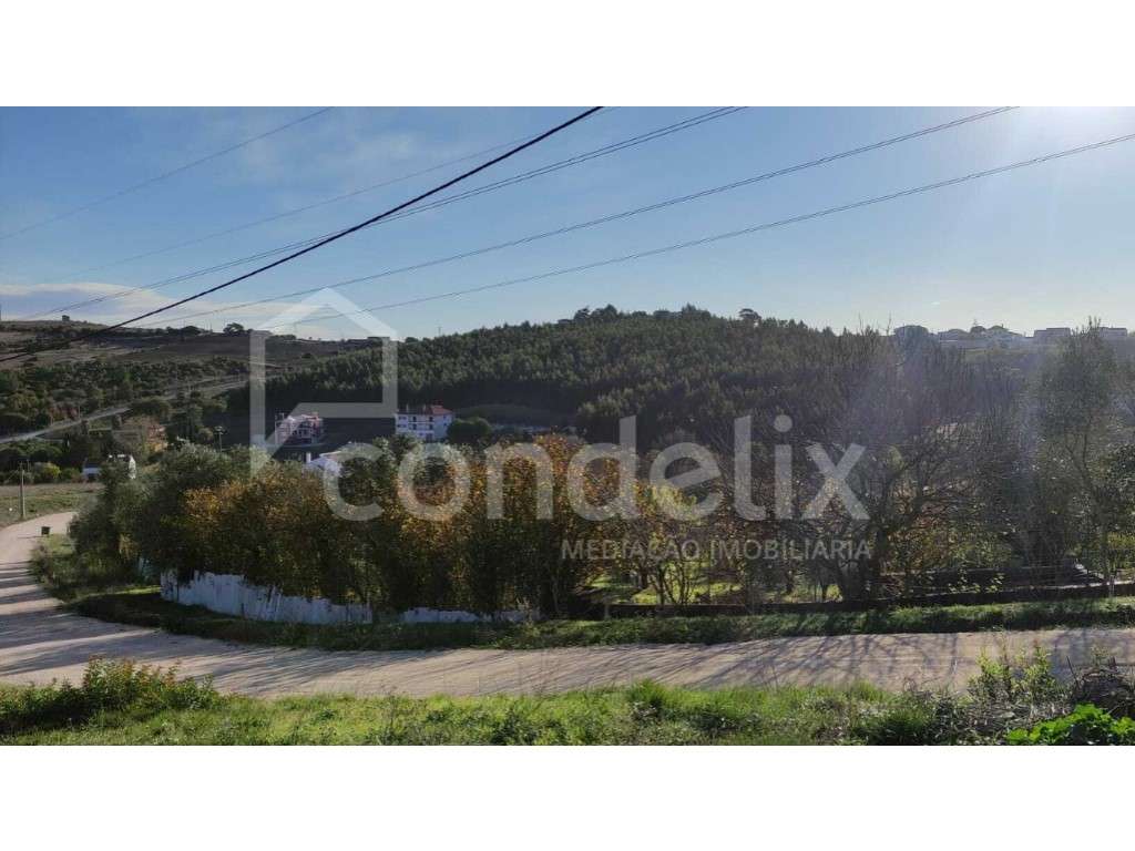 Terreno para venda em Vila Franca de Xira, Lisboa - Grande imagem: 2/4