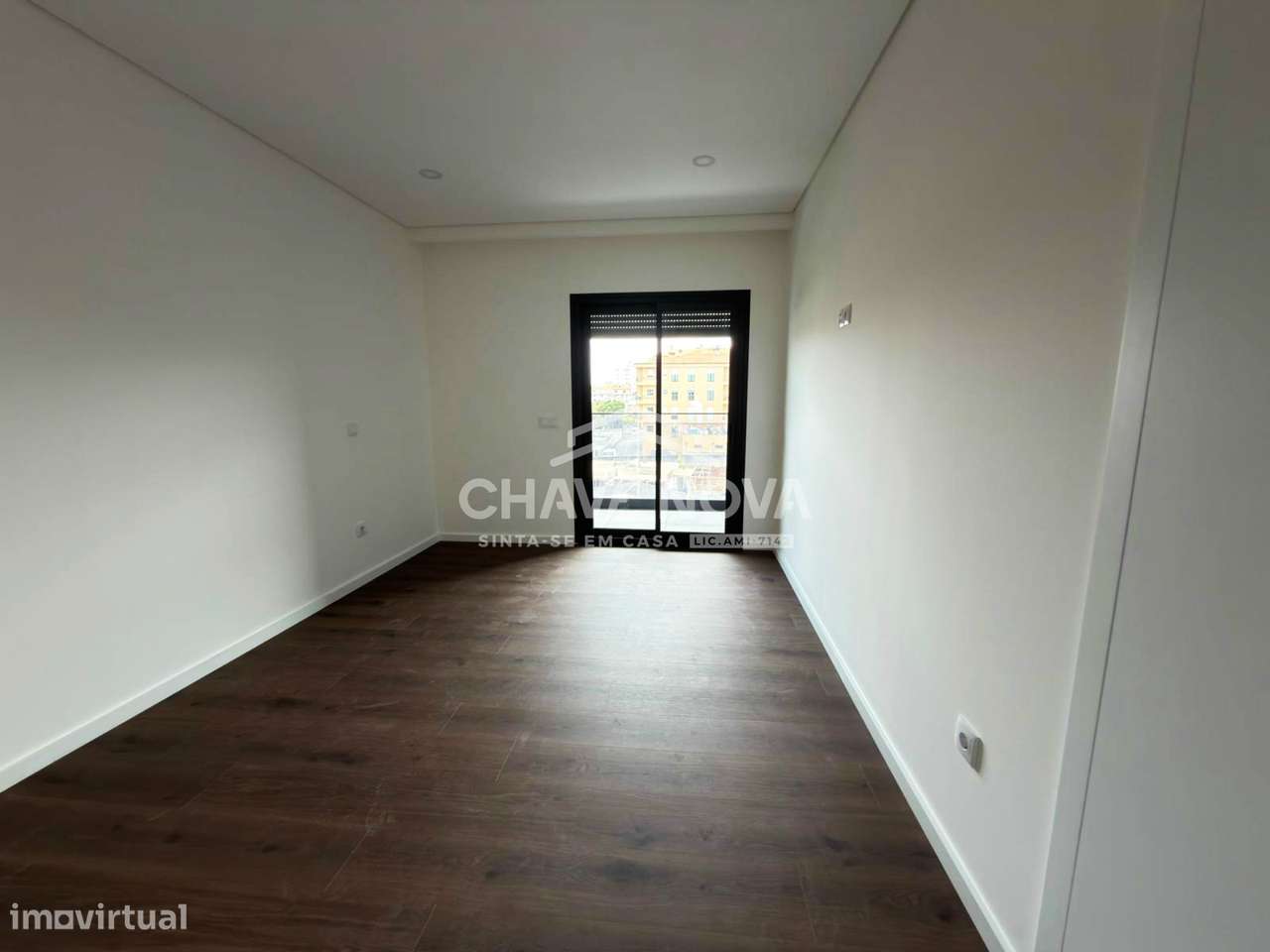 T3 Novo Último Piso c/ Piscina e 2 Lugares de Garagem em Canidelo - Grande imagem: 5/23