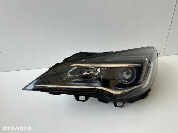 OPEL ASTRA K V LAMPA LEWY PRZÓD 39047198 ORYGINAŁ - 1