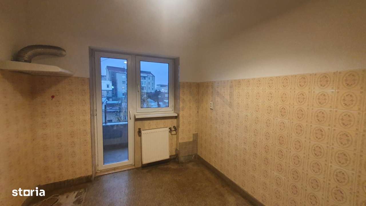 Apartament 2 Camere I De Vanzare I Pta. Amzei I De Renovat - Imagine principală: 2/4