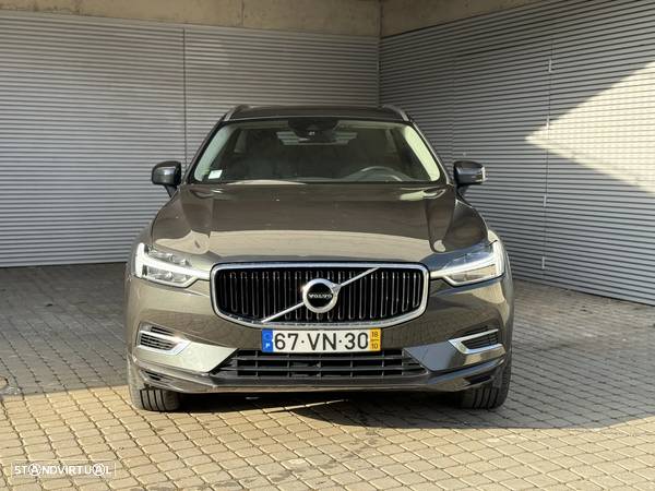 Volvo XC 60 2.0 T8 PHEV Momentum Plus AWD - 2