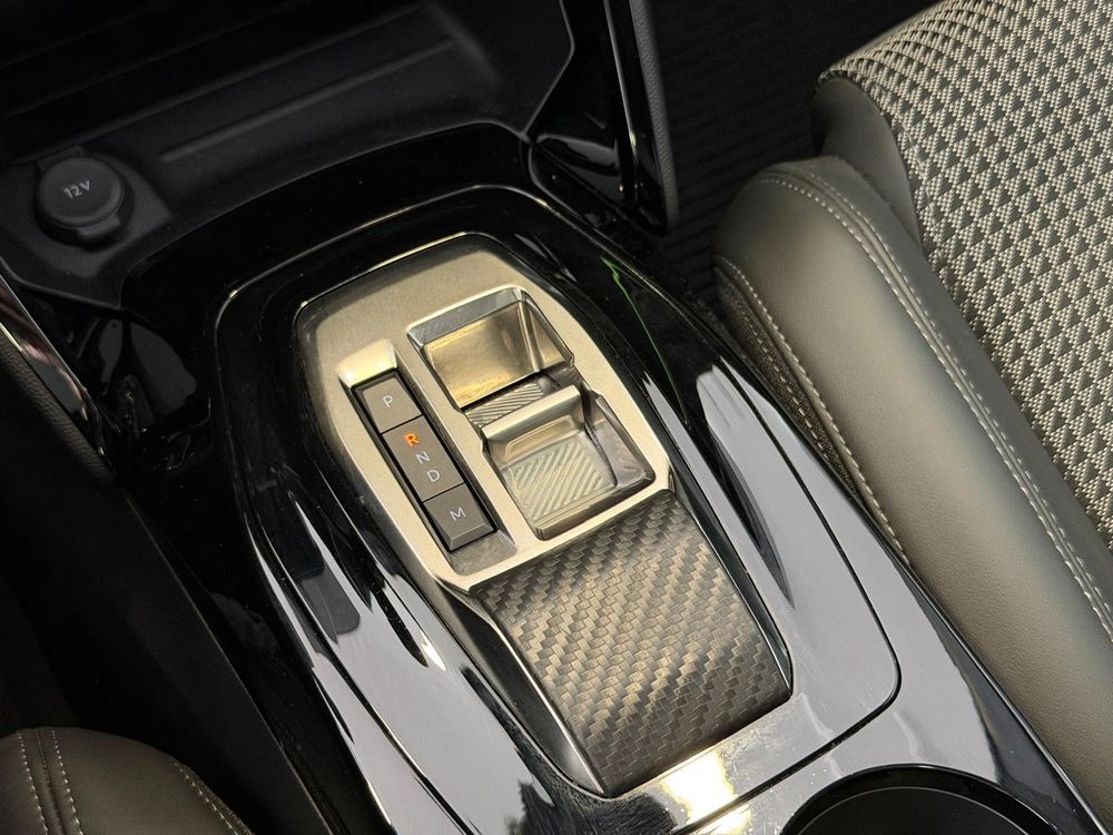 Peugeot 2008 1.2 PureTech GT Pack S&amp;S EAT8 Salon Polska