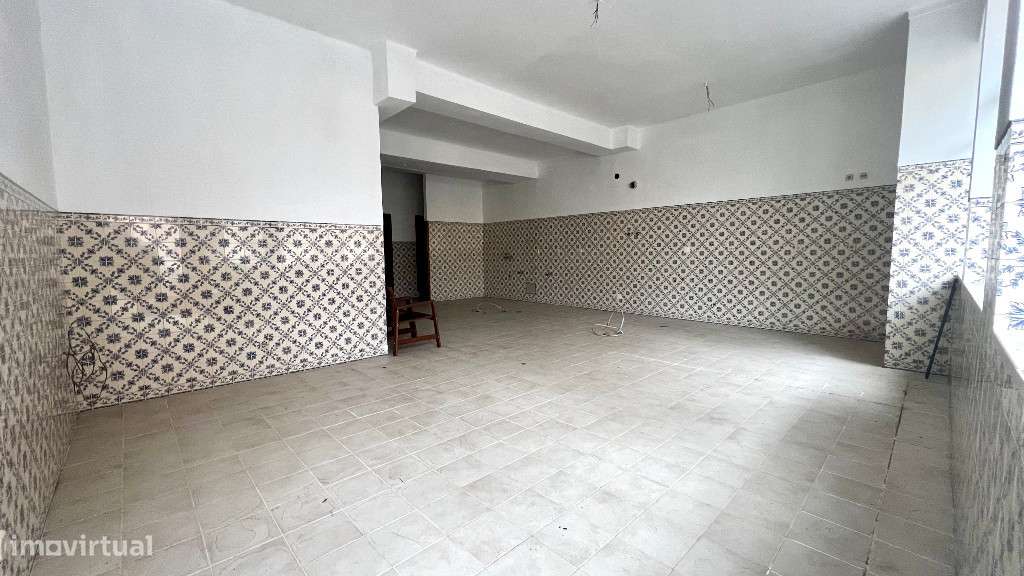 Excelente oportunidade para investimento loja na zona da Conchada - Grande imagem: 2/5