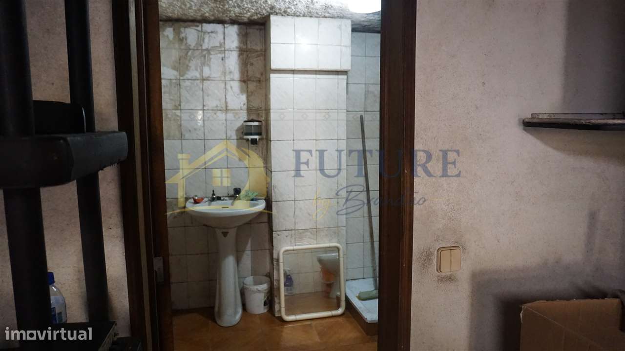 Moradia T3 Venda em Santa Iria de Azoia, São João da Talha e Bobadela,-47