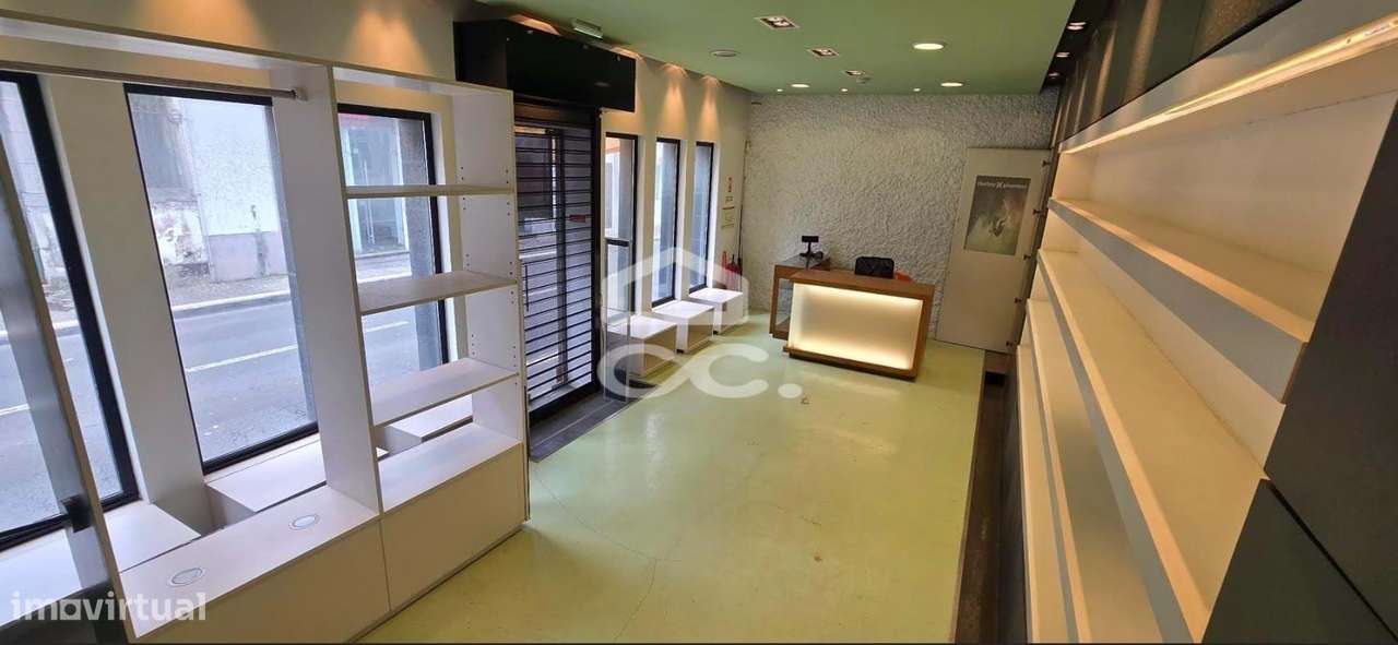 Loja Comercial - São Pedro - Ponta Delgada - Grande imagem: 3/28