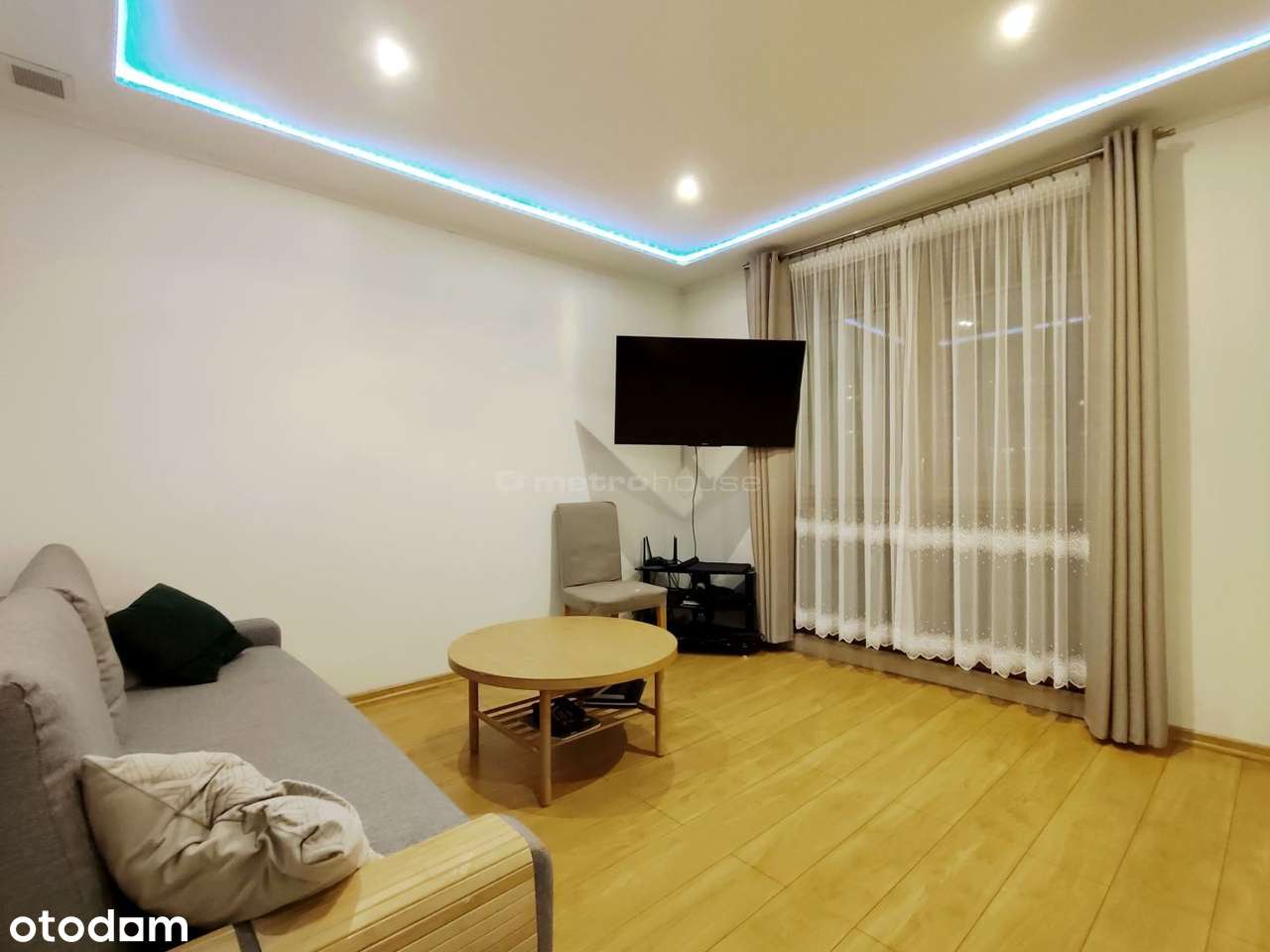 M4, balkon, winda, klima - do wprowadzenia się!-6