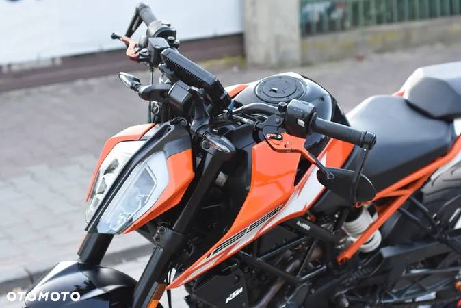 KTM Duke - 22