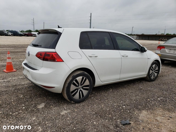 Volkswagen Golf e-Golf - 4