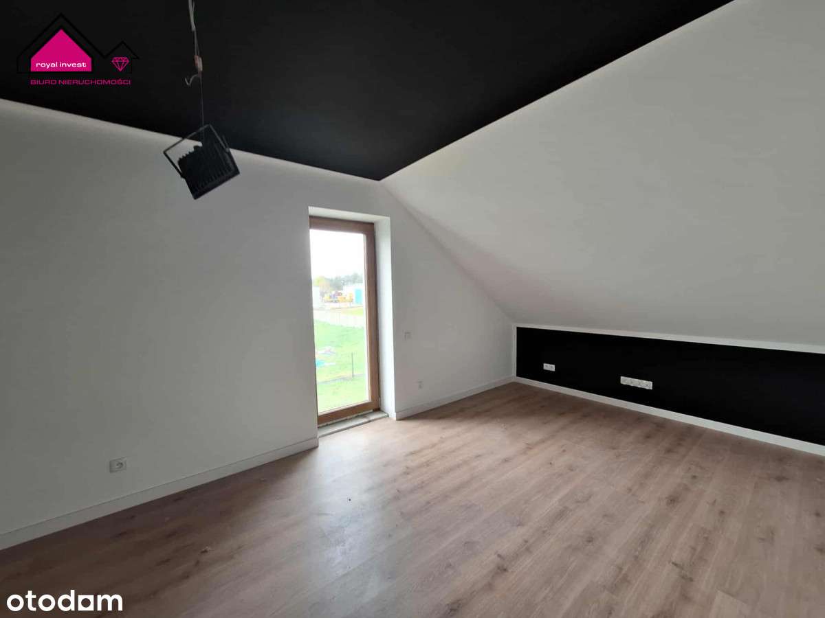 Nietuzinkowa nieruchomość w spokojnej okolicy-19