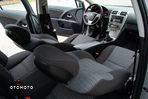 Toyota Avensis 1.8 Sol plus NAVI - 24