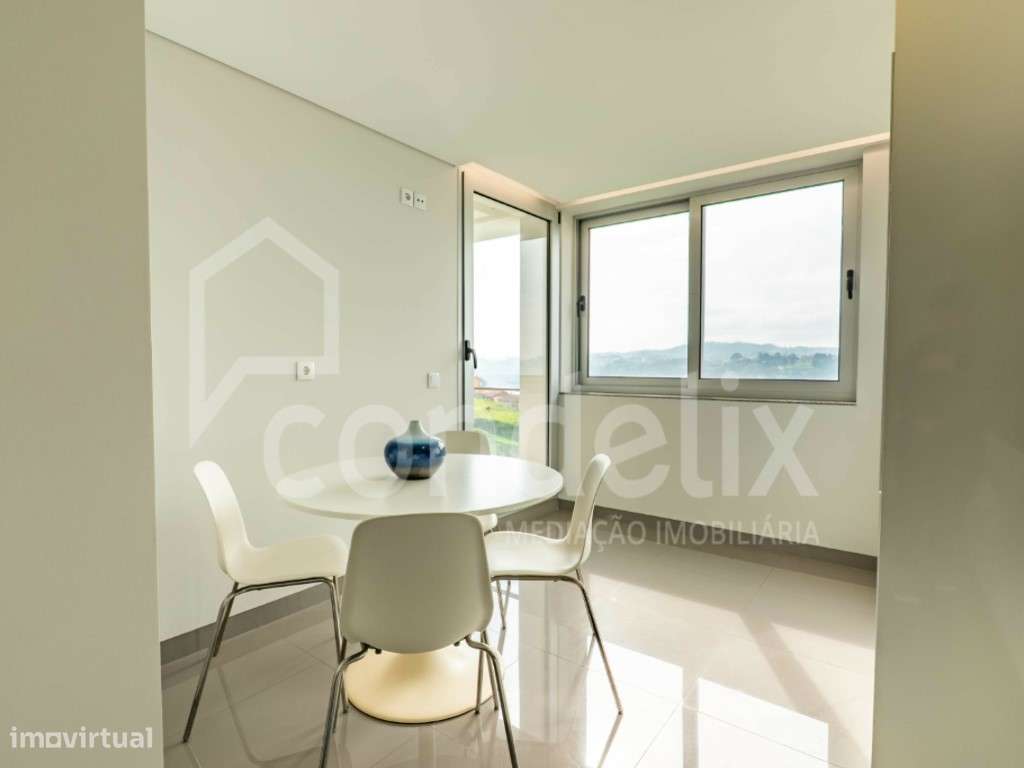 Apartamento T3 com vista rio, para venda no Freixo, Gondomar-14