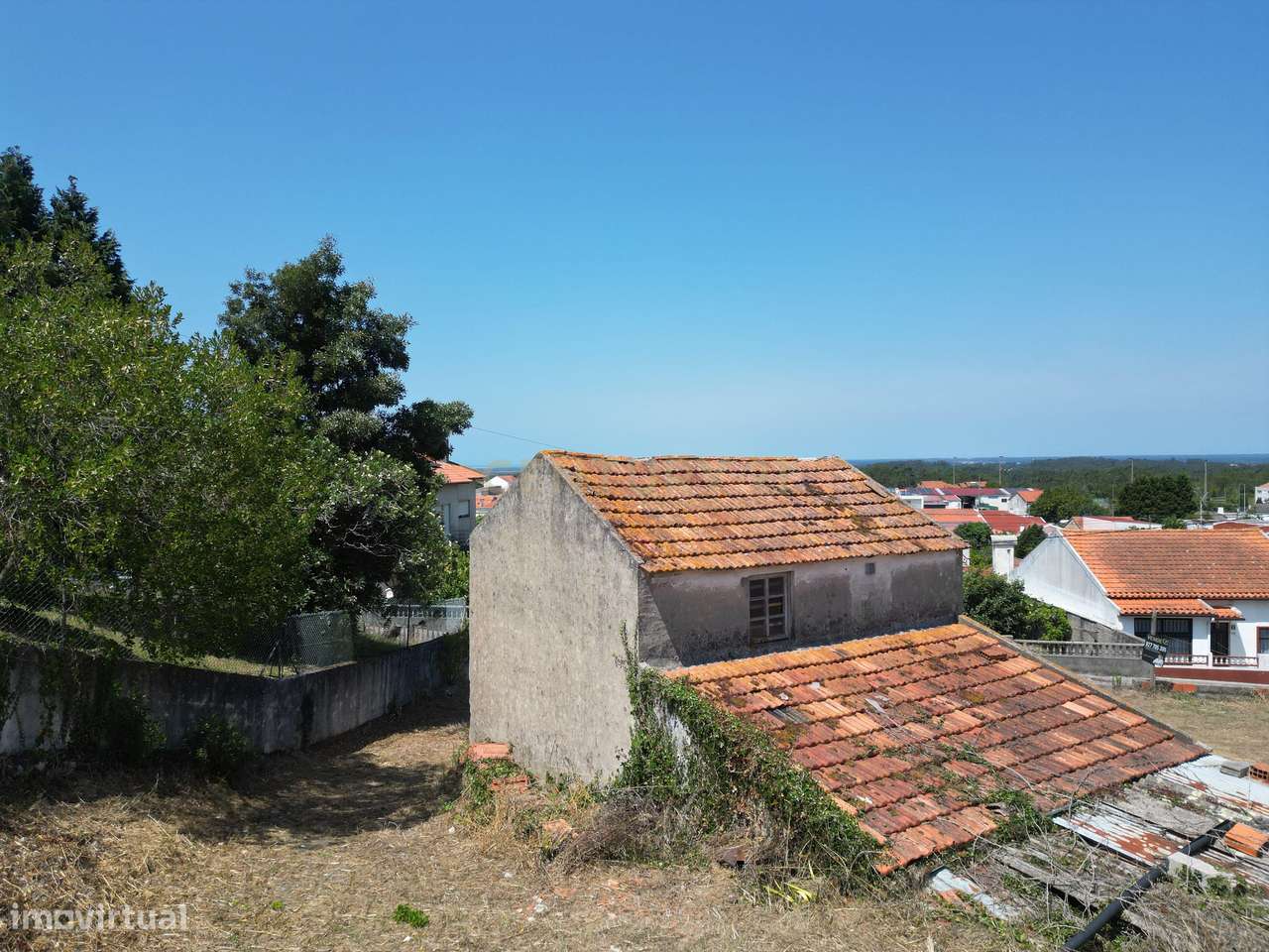 Terreno para habitação própria ou como investimento.-8