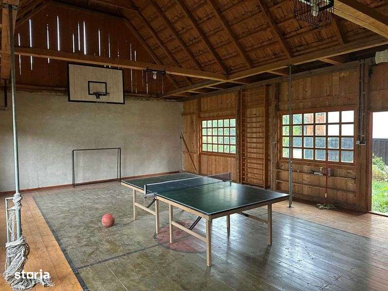 Vand casa in Sucevita - Imagine principală: 4/8