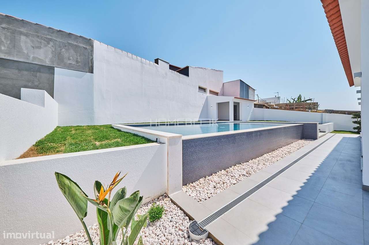 Moradia independente à venda na Rua do Massapez, 47 - Grande imagem: 4/43