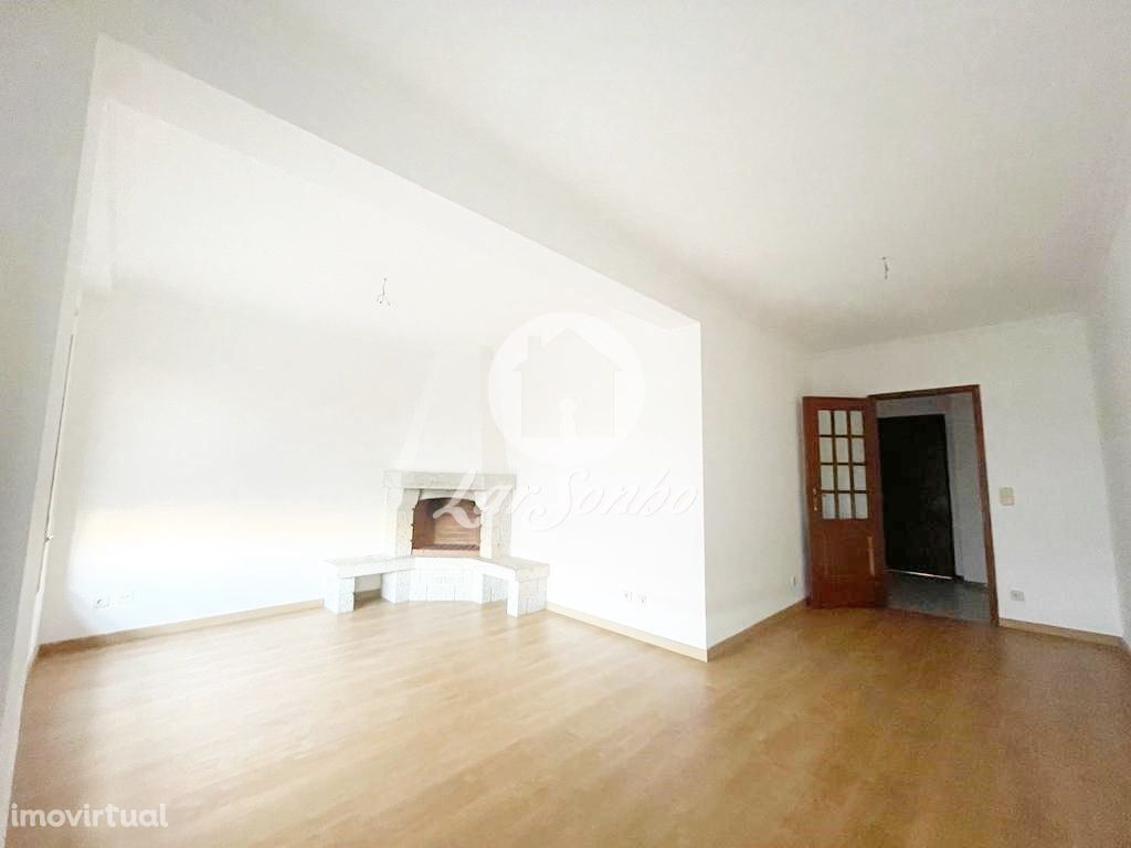 Apartamento T3 a 700metros da praia de PVZ.