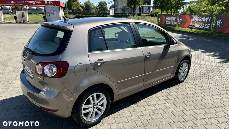 Volkswagen Golf Plus 1.6 TDI Comfortline DSG - 5