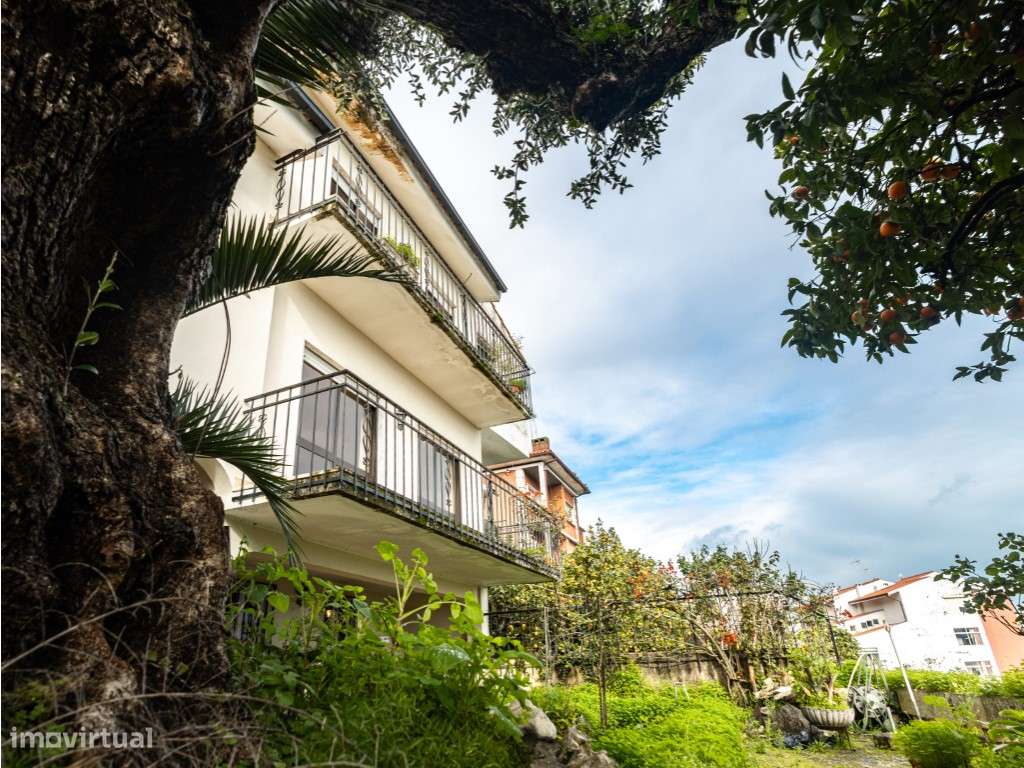 Moradia T3 em Santa Clara-15