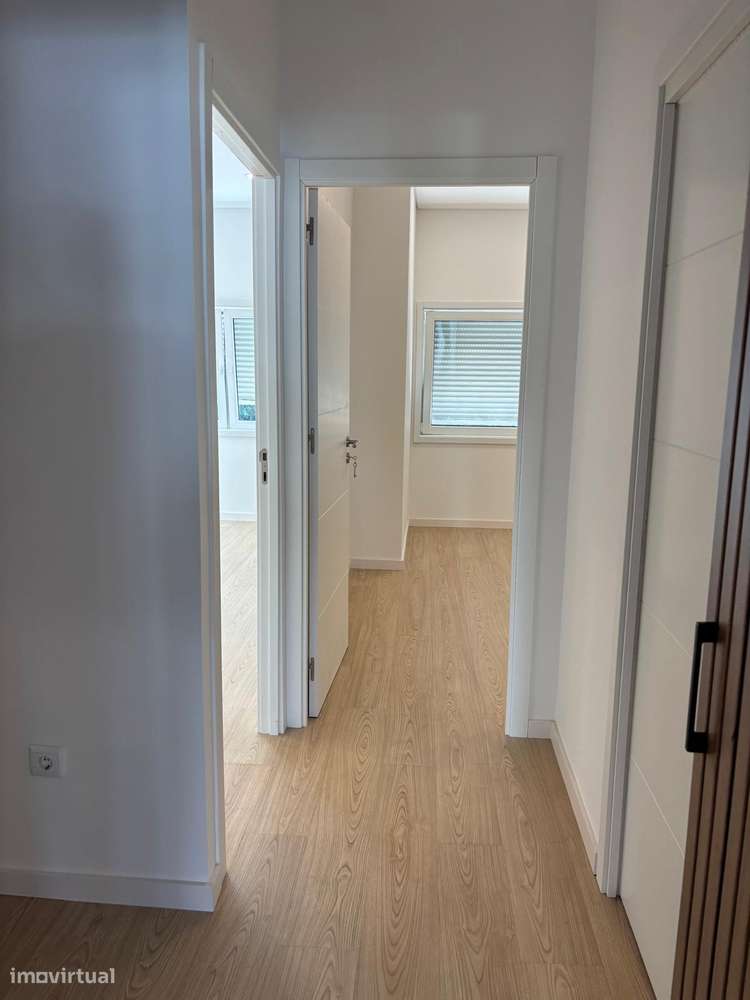T3 Duplex - Fânzeres - Totalmente Renovado-33