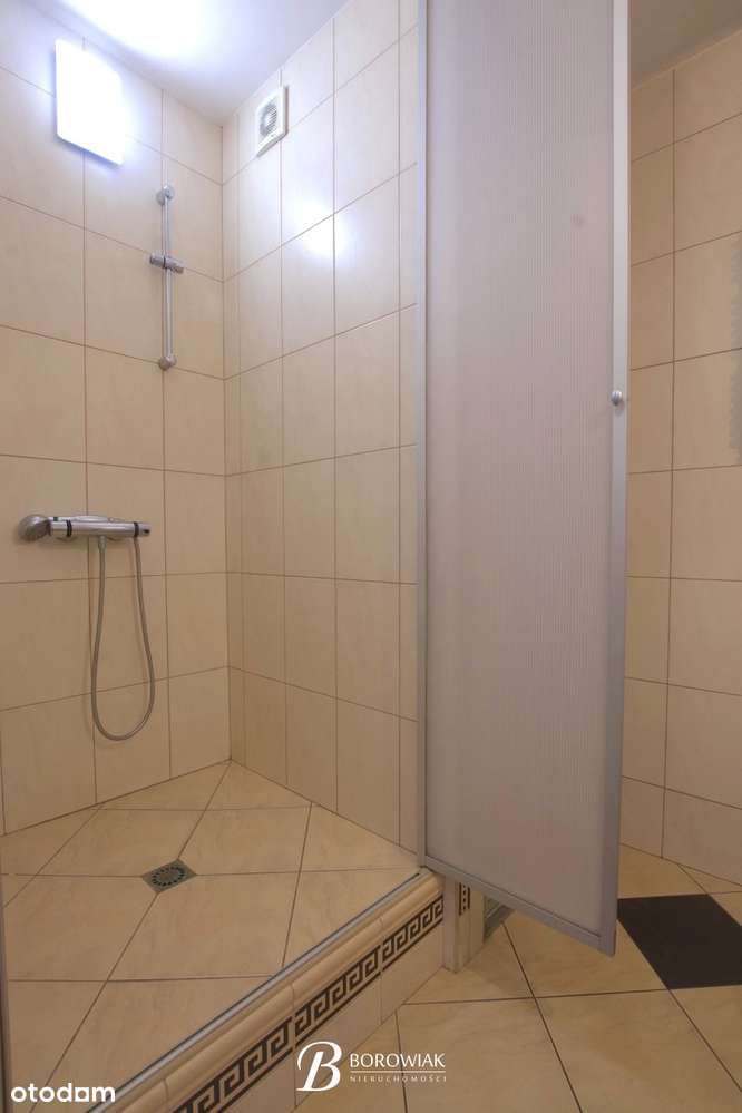 Przestronne, dwupoziomowe mieszkanie | os. Korczak-15