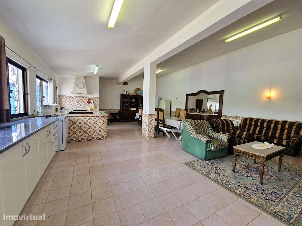 Moradia isolada como nova em Fernão Ferro-34