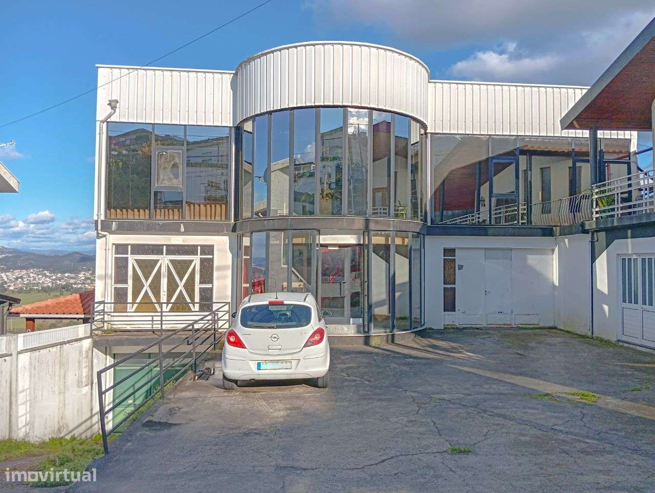 Armazém em Roriz, Santo Tirso-4