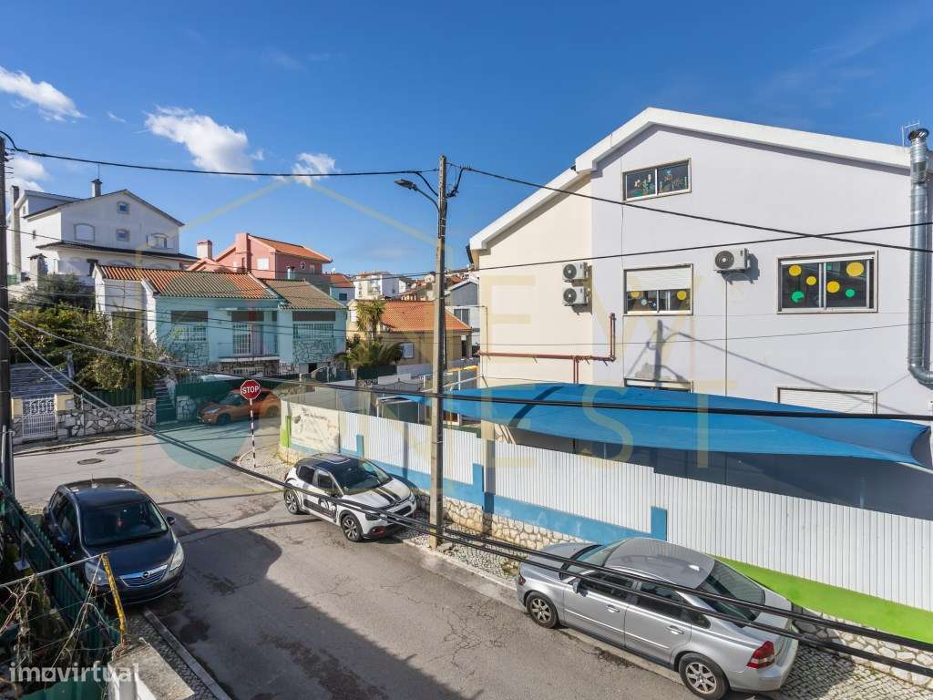 Moradia T2+2 com garagem e jardim, a dois passos do Parque do Serra...-43