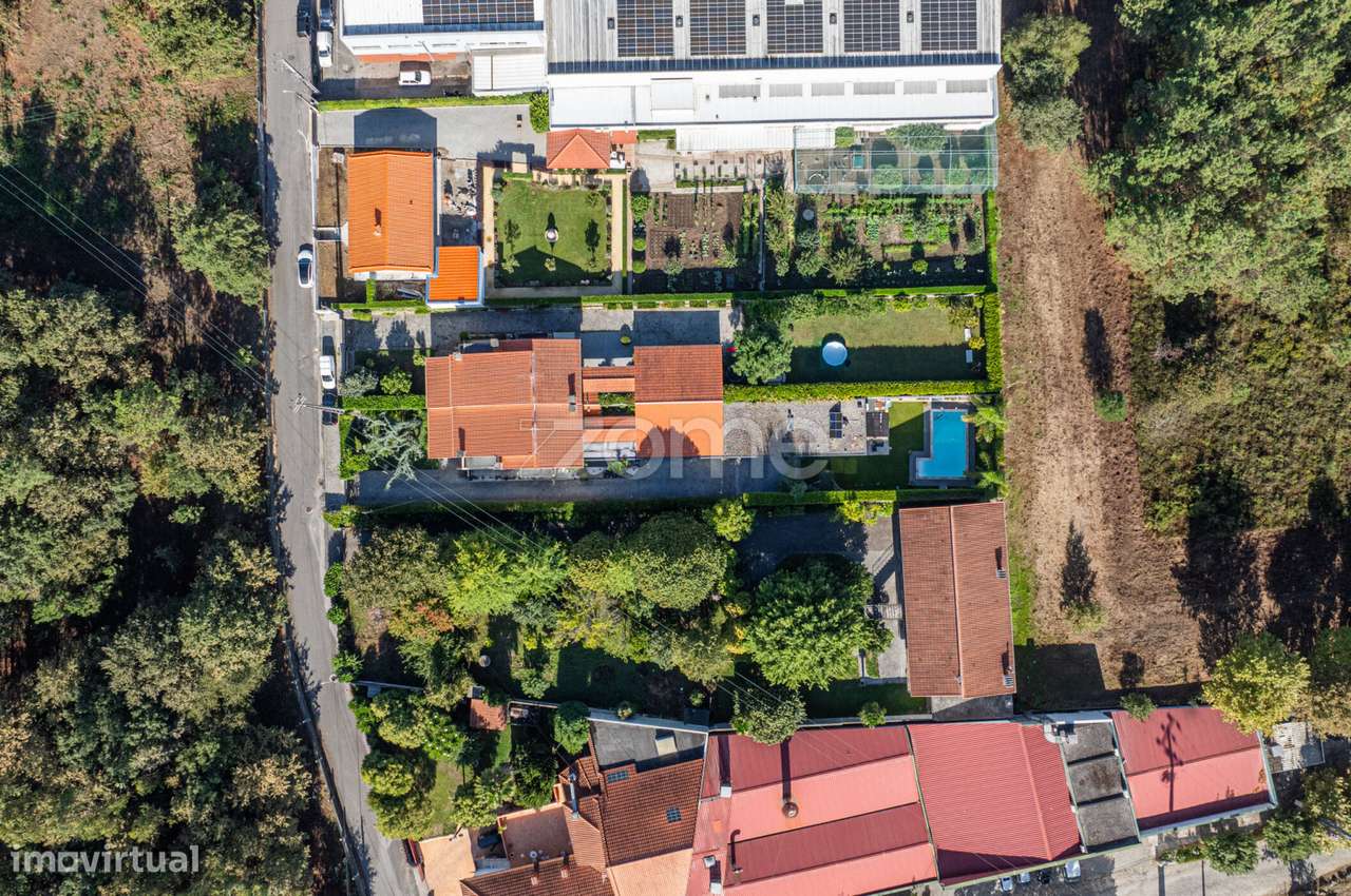 Moradia T3 Com Piscina-44