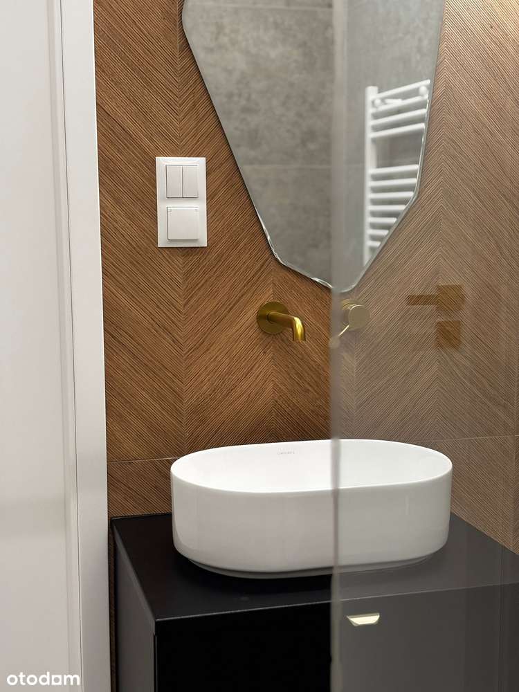 Apartament 4 pokojowy z ogrodem- pod klucz-0