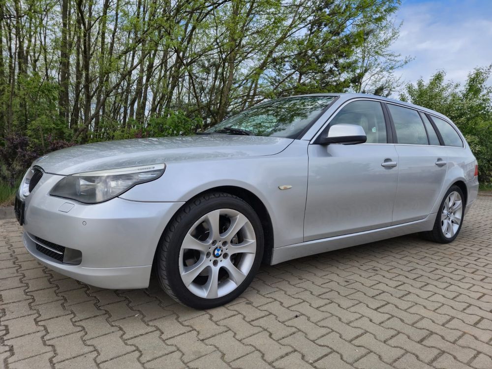 BMW 5 Series E60/E61 (2003-2010) 525d xDrive 2009