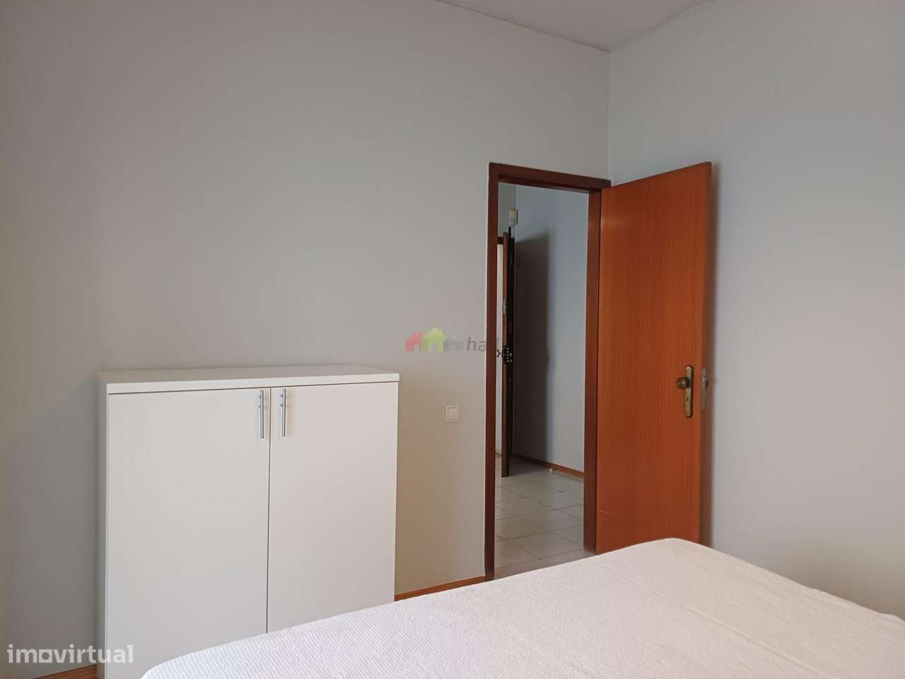 Apartamento T1 com varanda, excelente estado de conservação - Bonfim --12