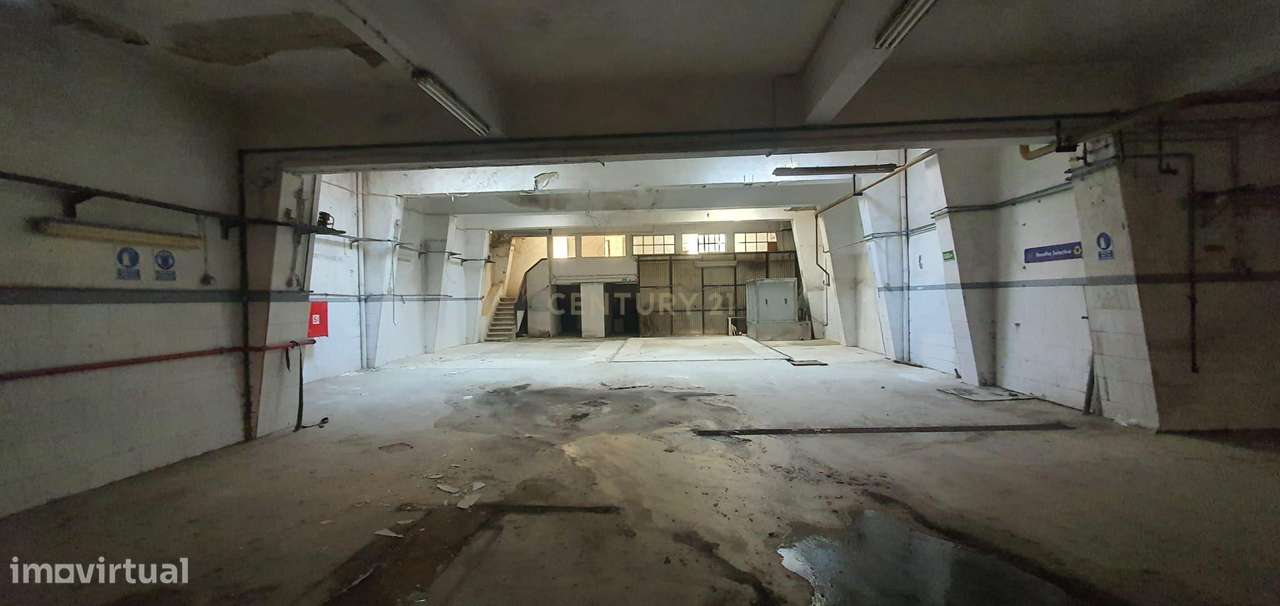 Garagem em Moscavide, Loures - 482m² - Grande imagem: 4/13