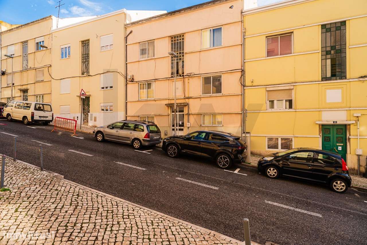 Campolide | T2 com Pátio Exclusivo de 31 m2 e Vista Monsanto - Grande imagem: 2/20