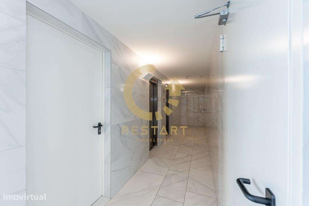 Venda T0 PREMIUM  com RENDIMENTO no Edifício ANTAS GREEN!!!-39